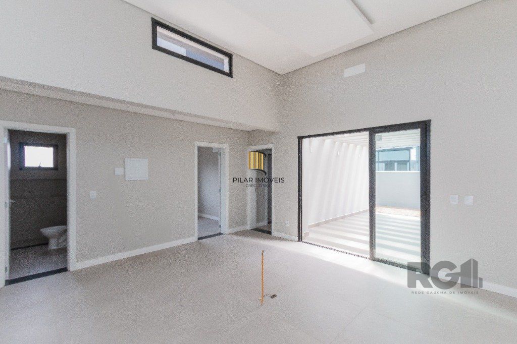 CASA EM CONDOMINIO - 3 dorms.-  3 vagas - 155 m² - GRAVATAÍ