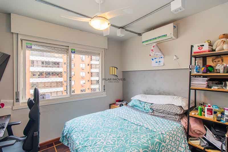 3dormitórios com dependência, reformado.