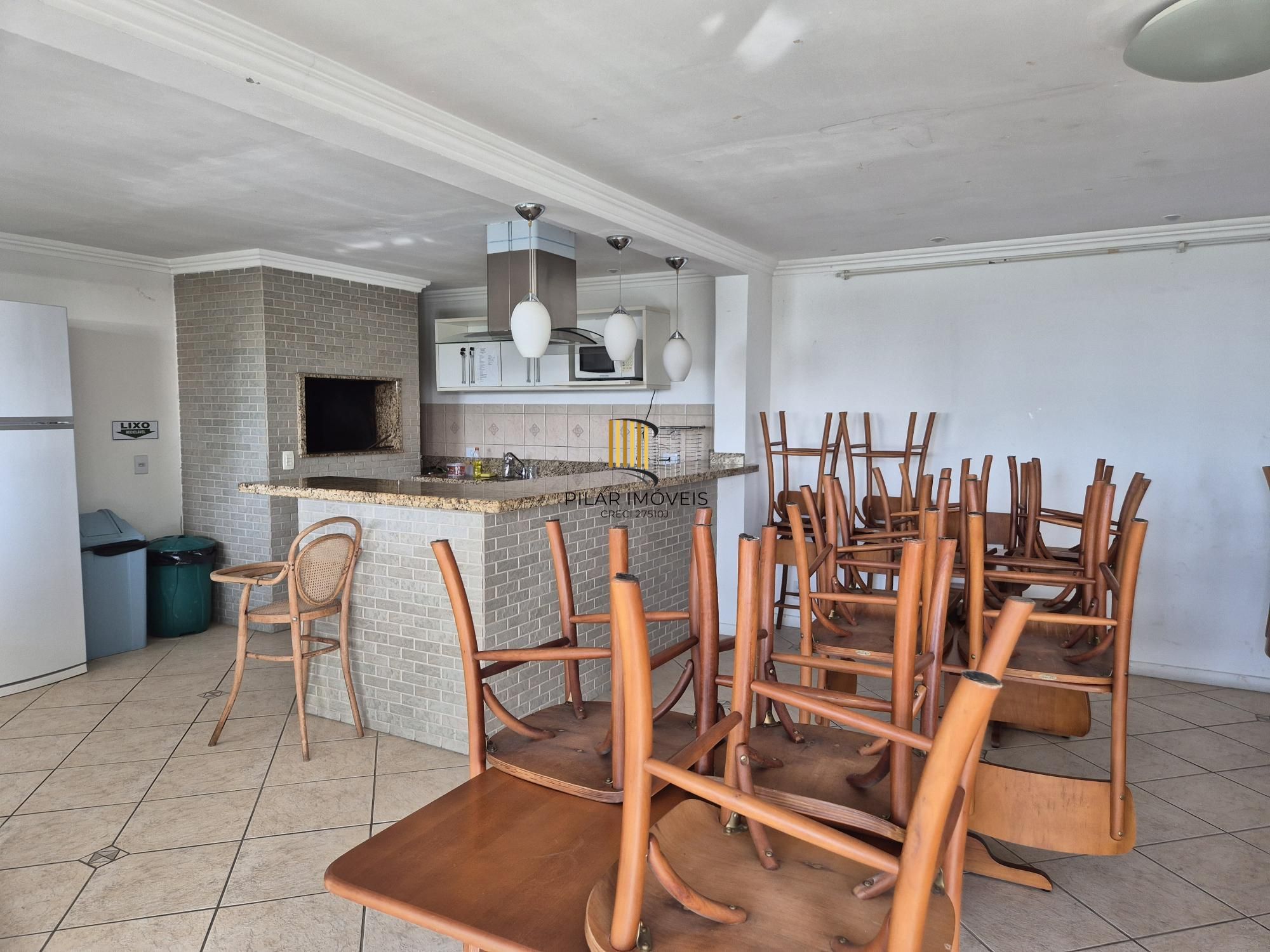 2D com suíte e vaga dupla