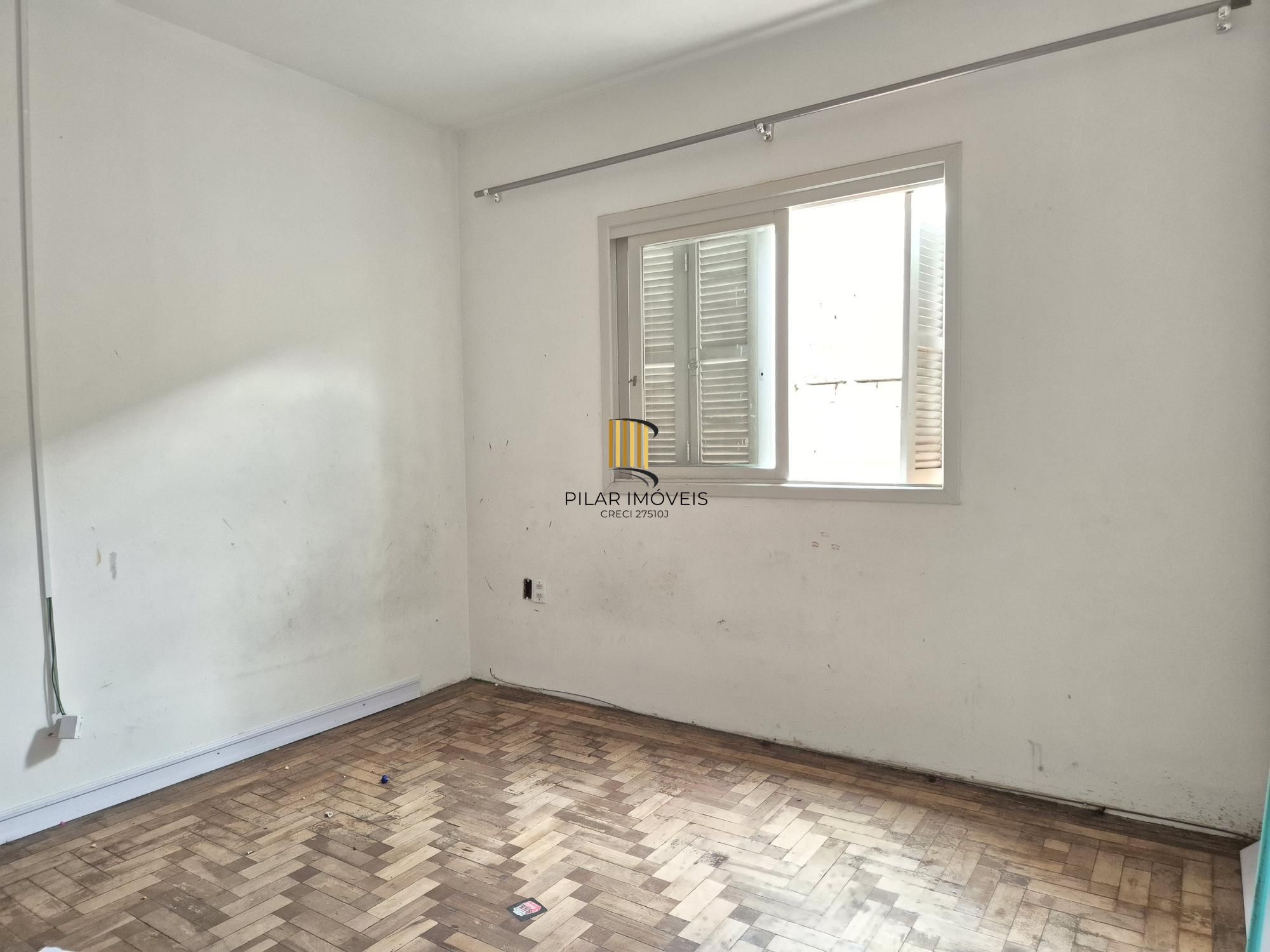 2dormitórios, desocupado