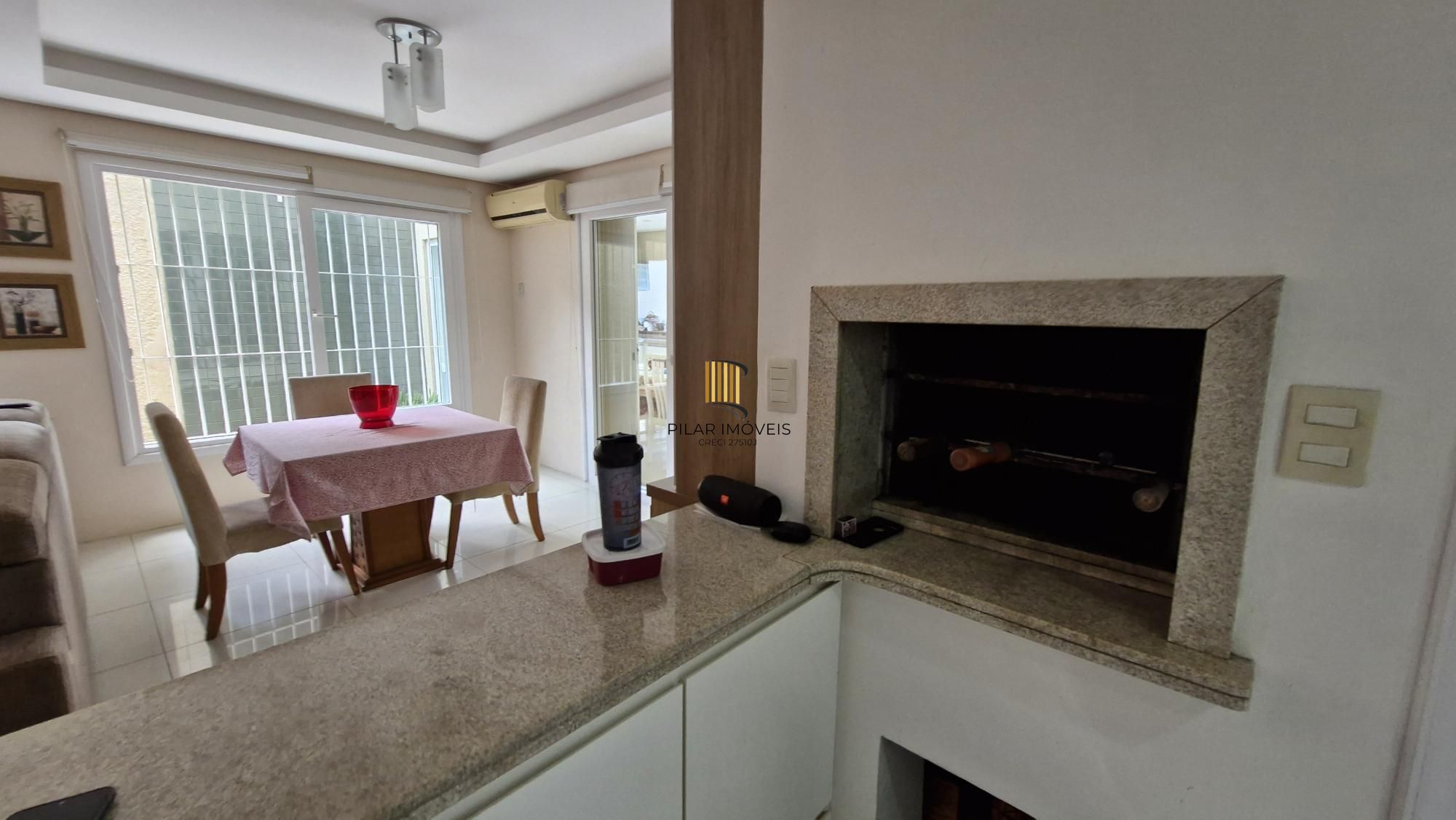 Casa 3 dormitórios próximo ao Iguatemi