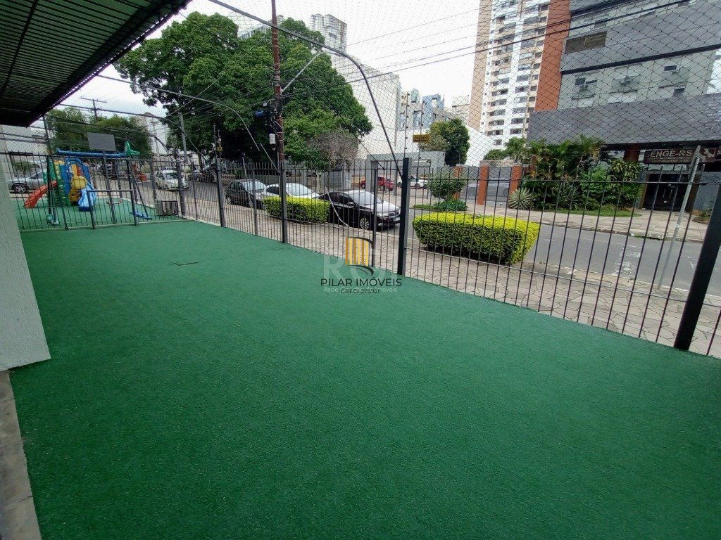 apartamento - 2 dorms. - 1 vaga - Menino Deus