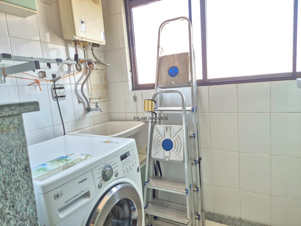 3D com suíte e 02 vagas