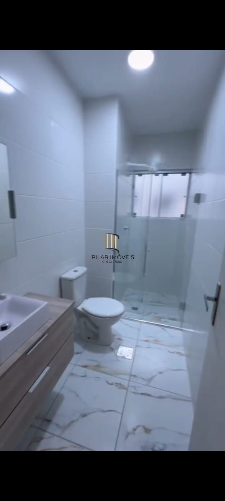 Apartamento 2 dormitórios com vaga no Menino Deus