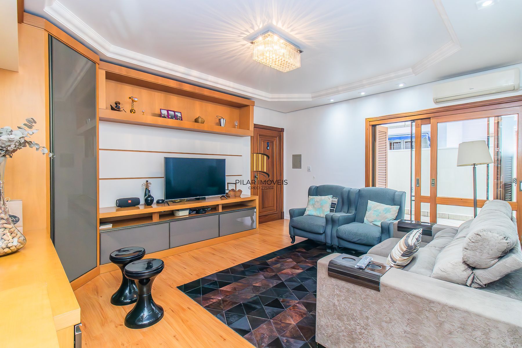 Apartamento Garden 2 dormitórios no bairro Menino Deus - Pilar Imóveis