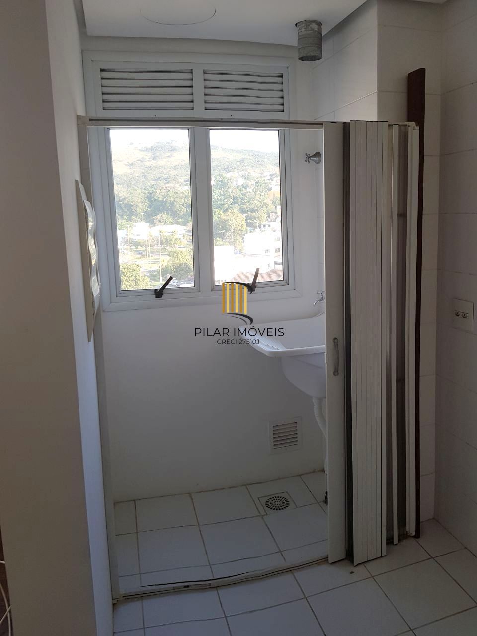 Apartamento 2 dormitórios com 1 vaga próximo à PUCRS
