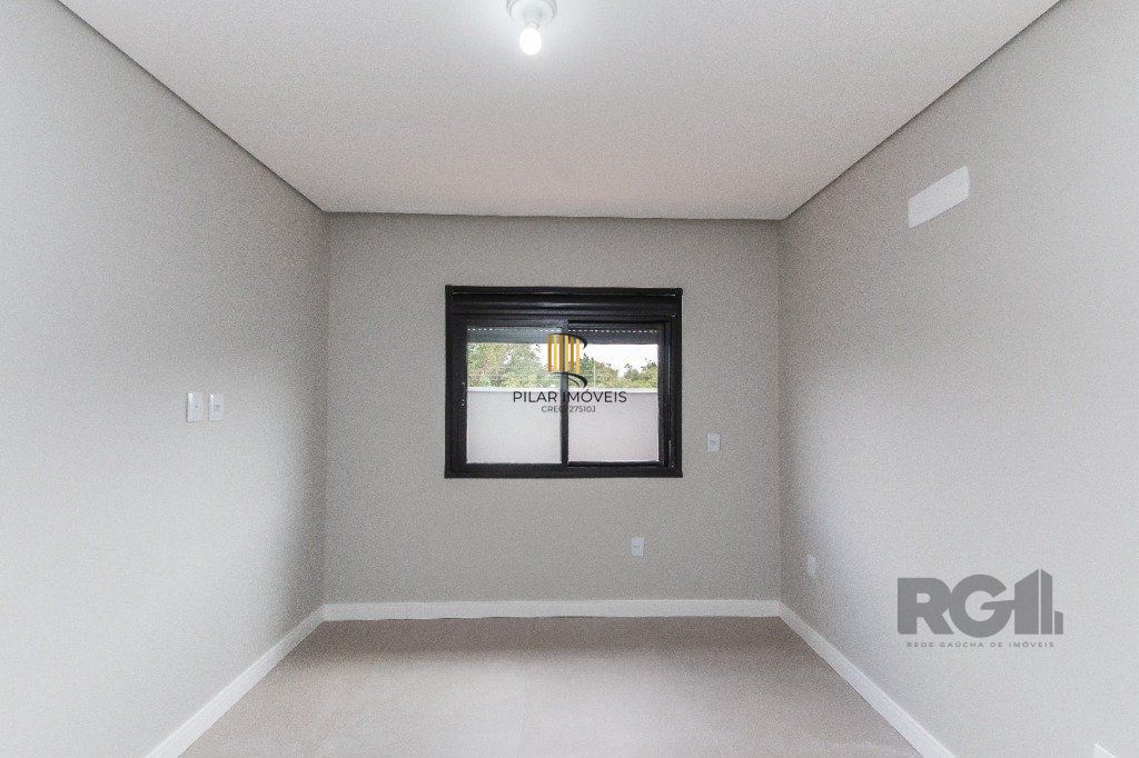 CASA EM CONDOMINIO - 3 dorms.-  3 vagas - 155 m² - GRAVATAÍ