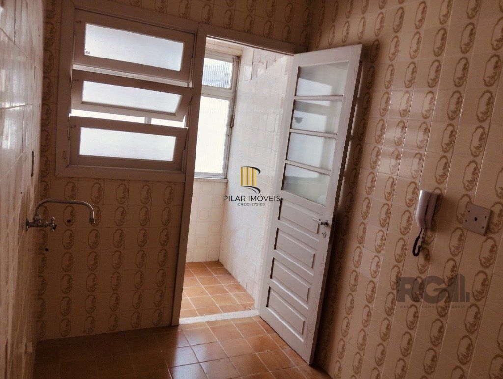 APARTAMENTO - 1 dormitório - 1 vaga - 45,13 m² - MENINO DEUS