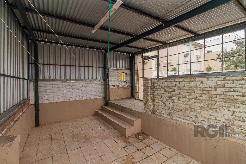 casa - 3 dorms. - 3 vagas - 290 m² - Três Figueiras