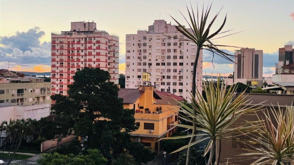 Cobertura duplex 3 dormitórios,1 vaga dupla, 210m² privativos-Cristal