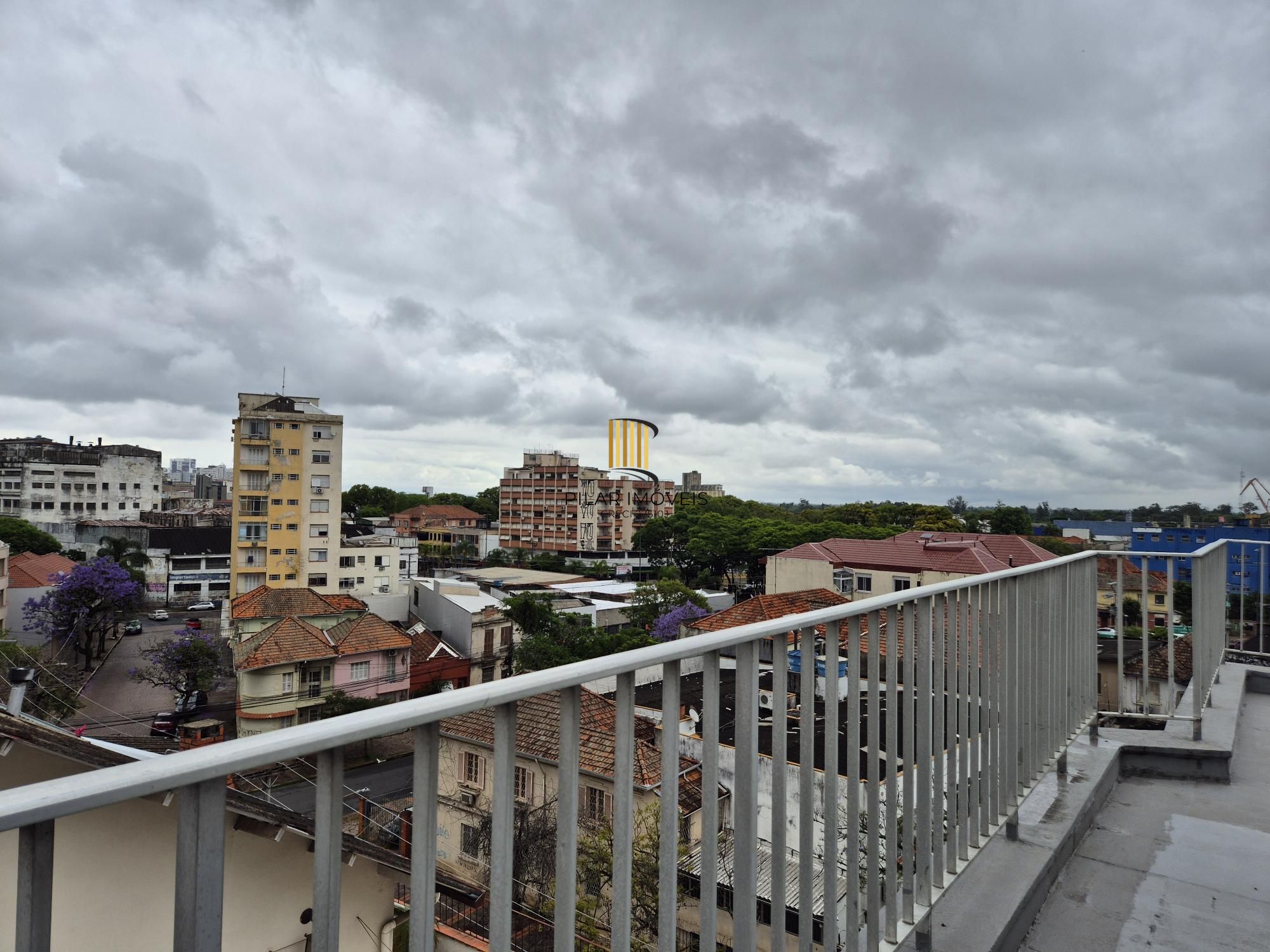 2 Dormitórios com vaga