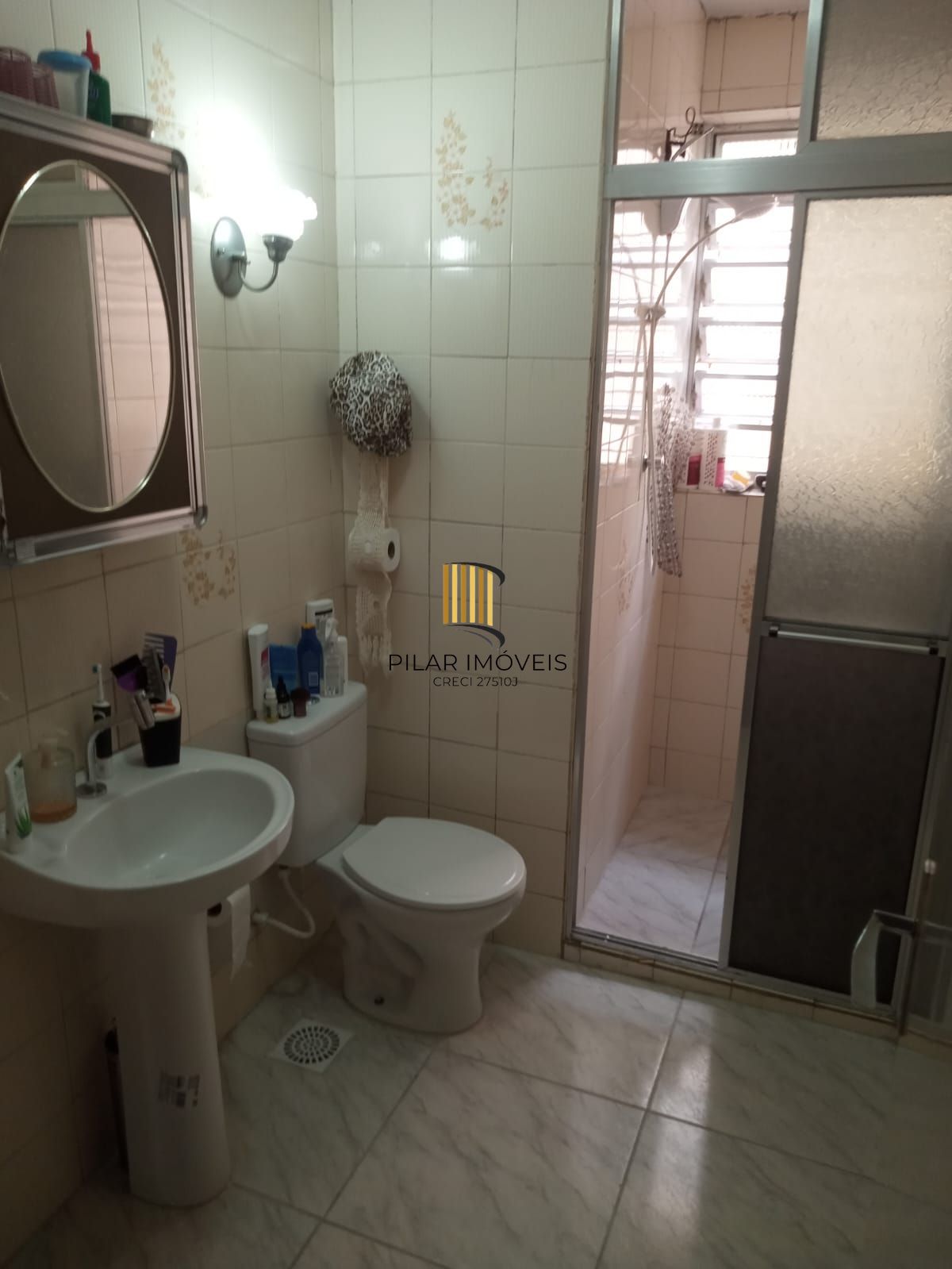 Apartamento três dormitórios,  - Bairro Medianeira