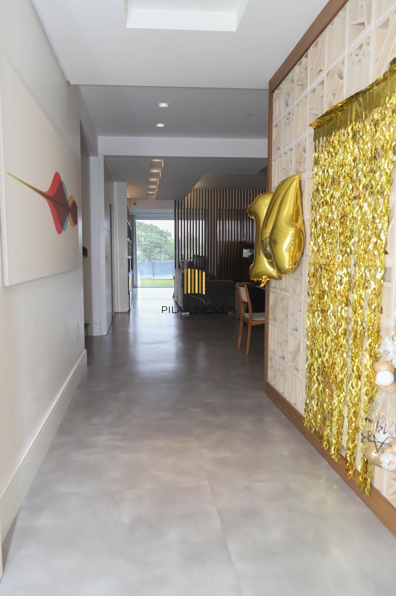 Terraville com 5 suítes