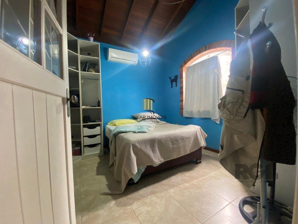 Casa em condomínio- 3 dorm. - 5 vagas -  270m² condomínio cantegril Viamão