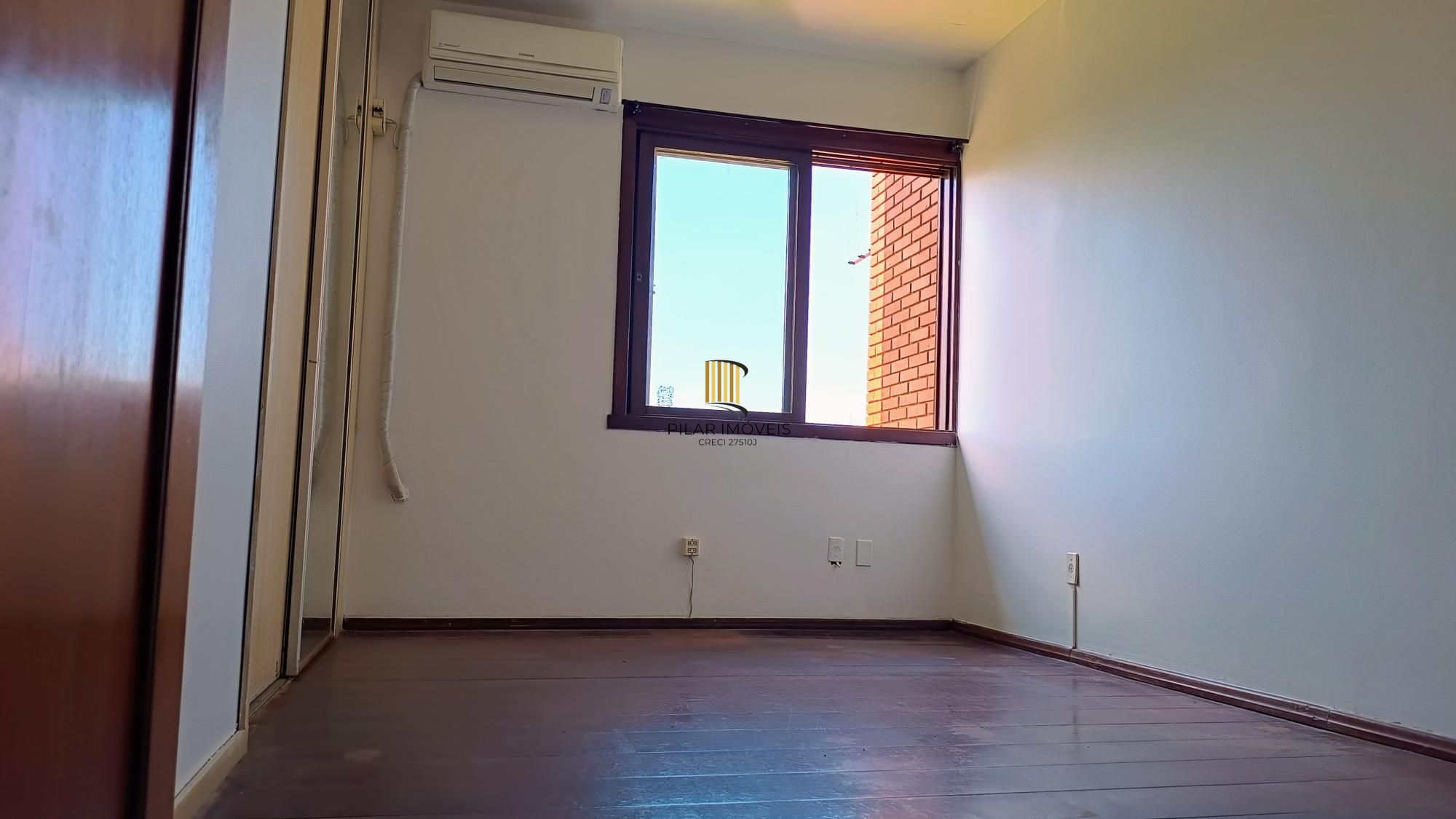 Casa 3 dormitórios 2 vagas