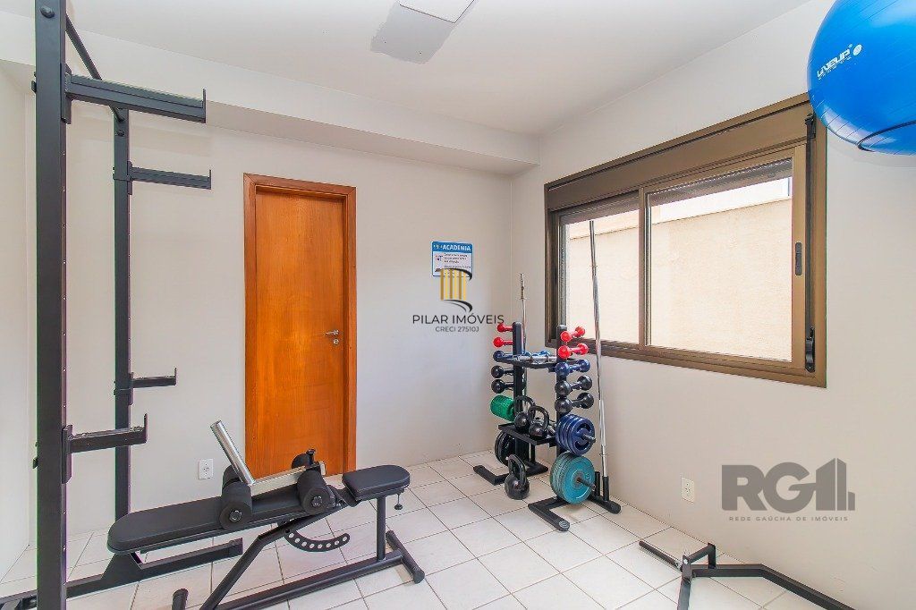 Apartamento 2 dormitórios, com suíte e churrasqueira