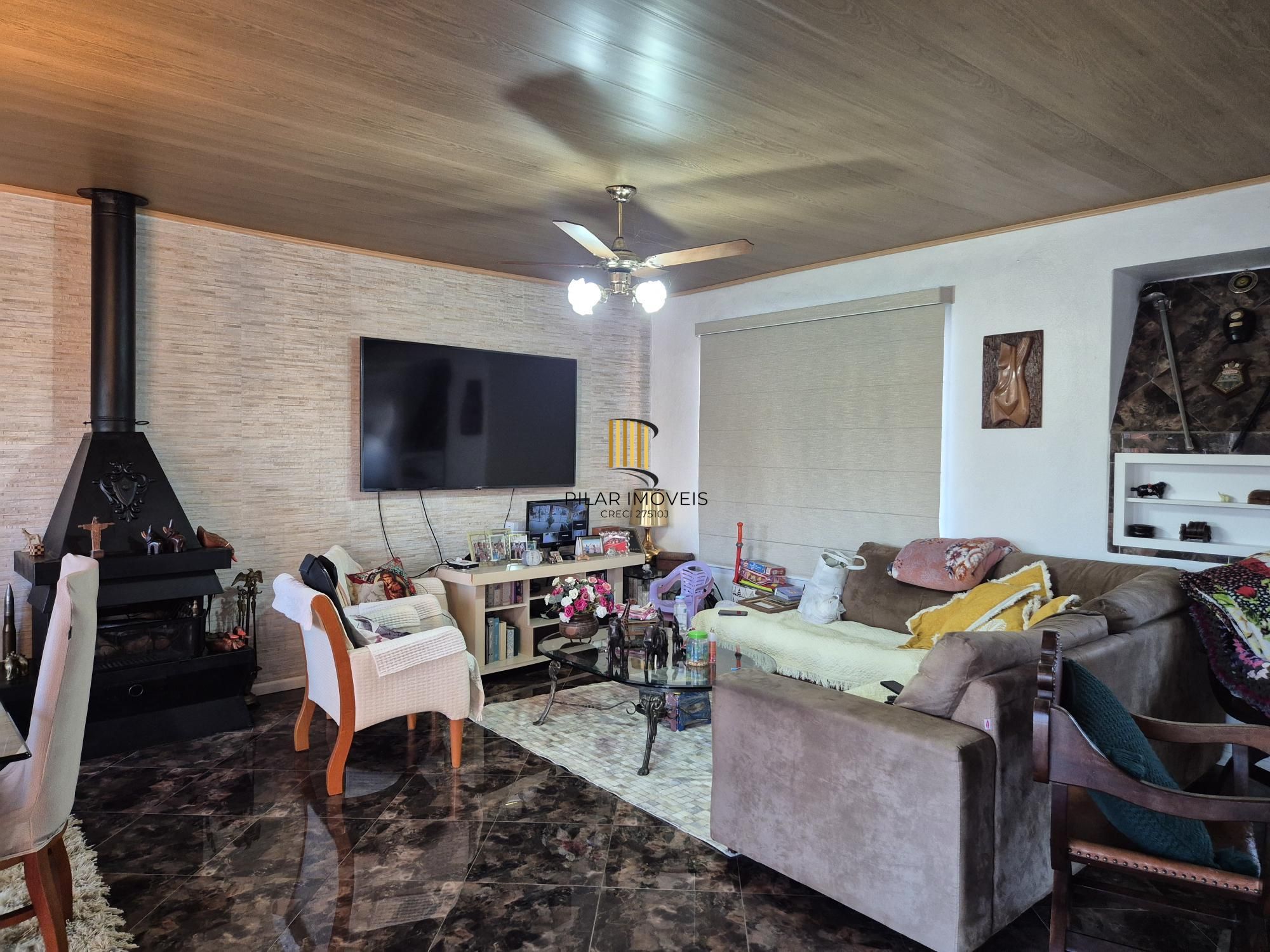 Cobertura com lareira, churrasqueira e 2 vagas