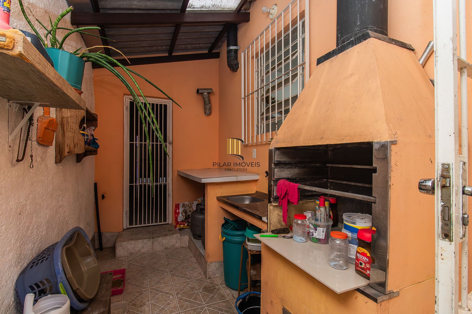 Casa 4 dormitórios - 1 vaga -  330m² Menino Deus