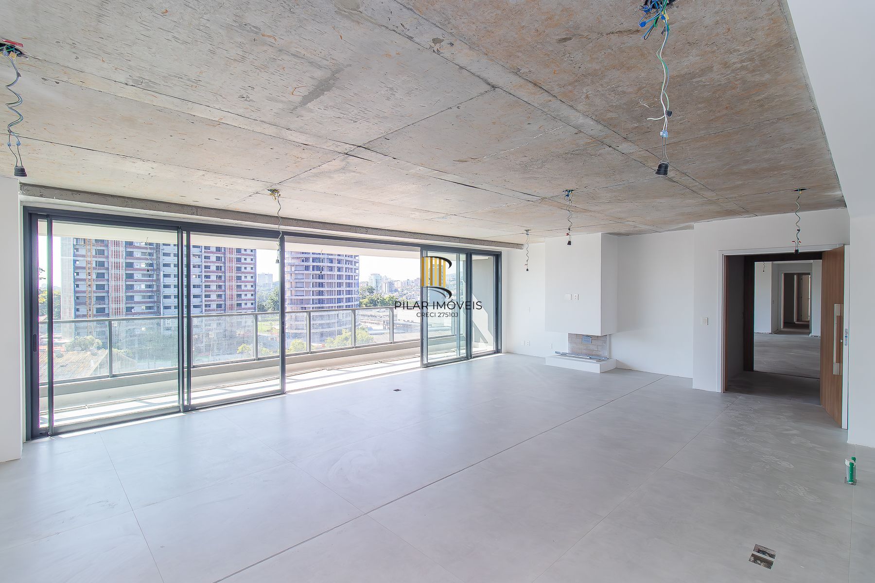 Apartamento 3 suítes 3 vagas Boa Vista