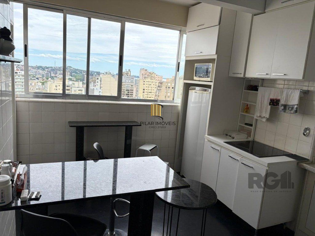 Apartamento 2 dormitórios no bairro Centro Histórico