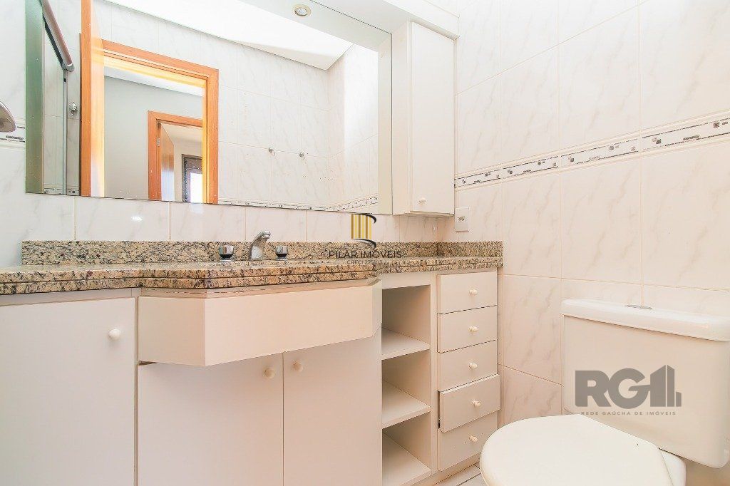 Apartamento 2 dormitórios, com suíte e churrasqueira