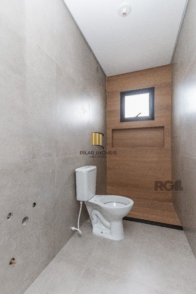 CASA EM CONDOMINIO - 3 dorms.-  3 vagas - 155 m² - GRAVATAÍ