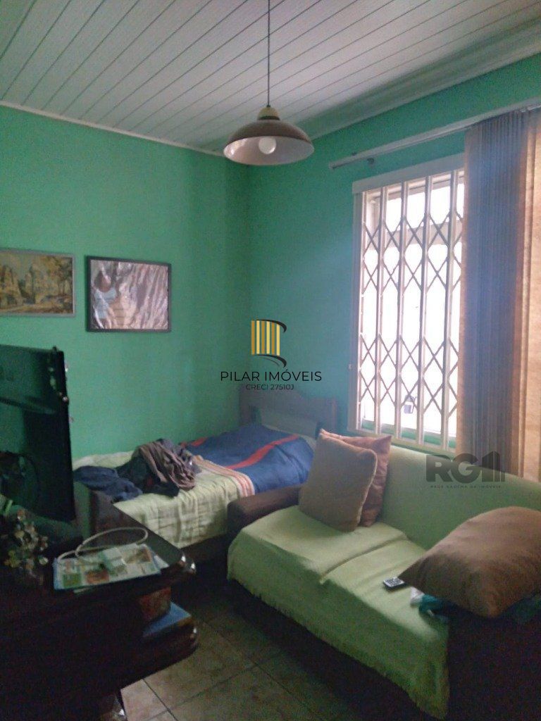 CASA - 3 dorms. -   3 vagas - - 150 m² - SANTA TEREZA
