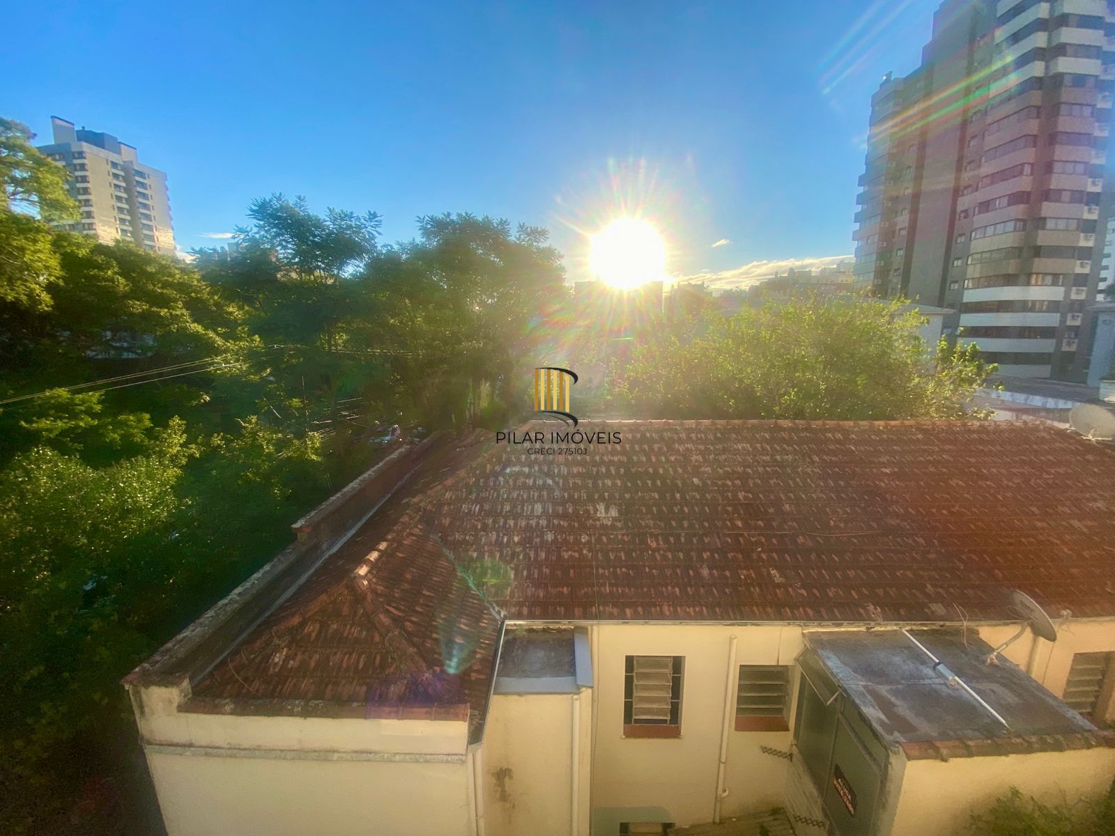 Apartamento 2 dormitórios reformado 50m2 bairro Menino Deus