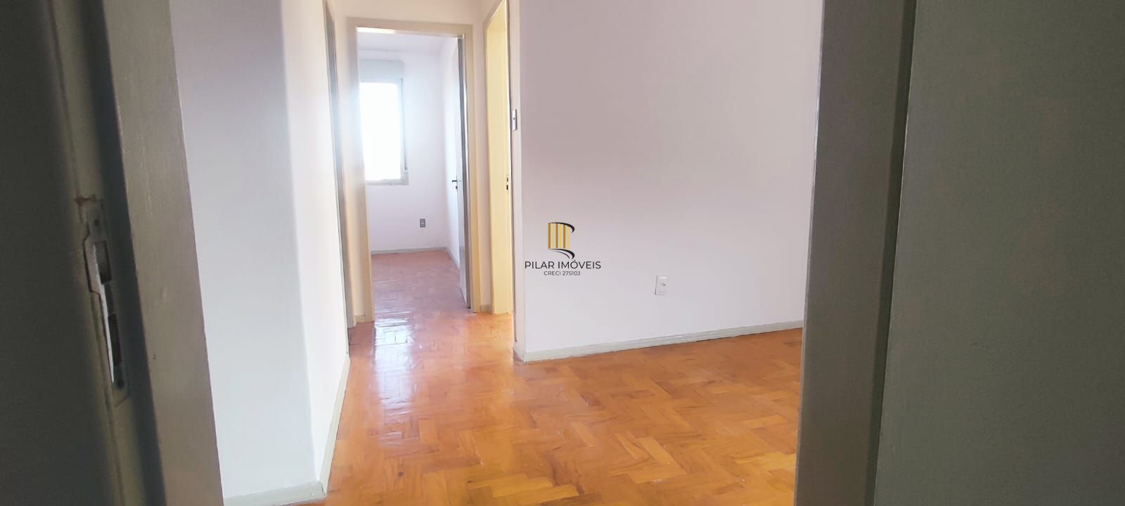 Apartamento 2 dormitórios no Cristal