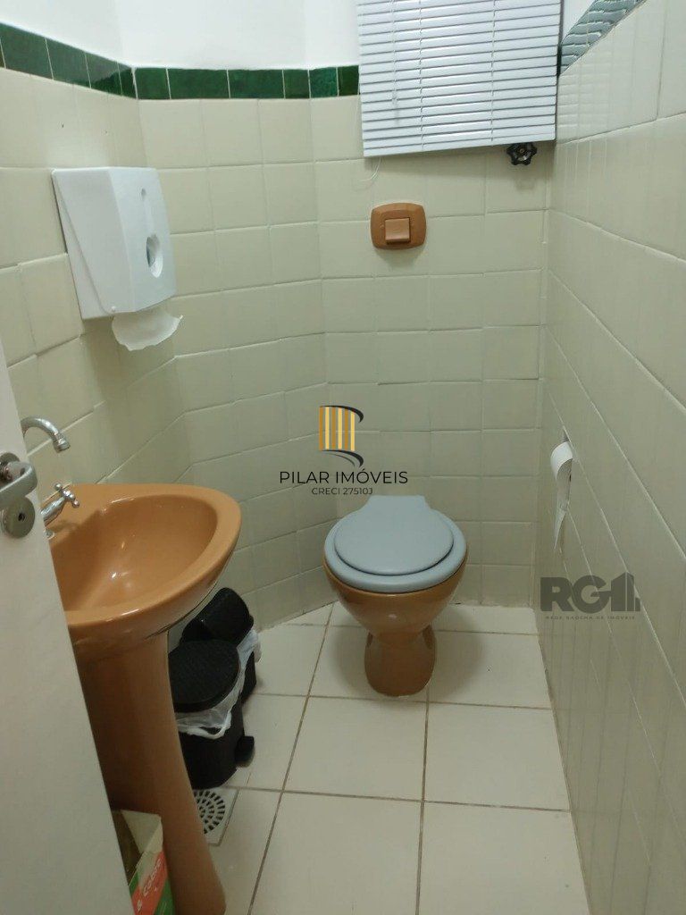 SALA - 37,20  m² - CENTRO HISTÓRICO