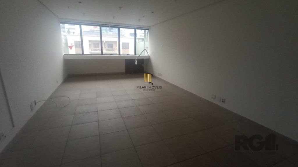 SALA - 41 M² - 1 VAGA -   MENINO DEUS