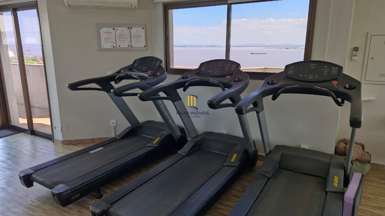 Apartamento de frente para o Guaíba/Parque Marinha do Brasil, com 3 dormitórios, 2 garagens cobertas