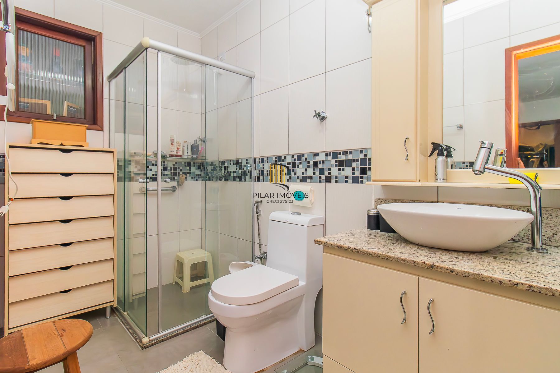 Casa 4 dormitórios no bairro Espírito Santo