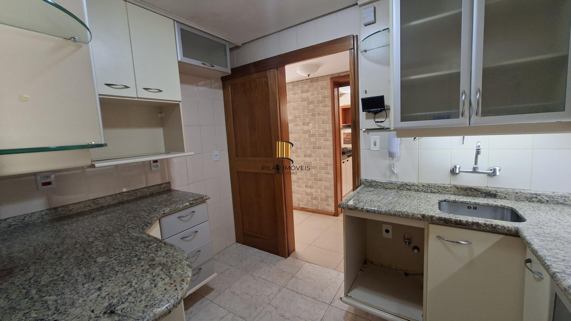 Apartamento 108,72 m² privativos,2 dormitórios, 1 suite, sacada,  garden e churrasqueira, 1 vaga coberta.