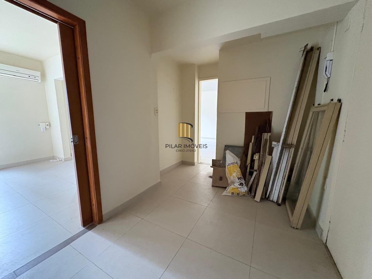 Sala comercial 26,73m² no centro de Porto Alegre