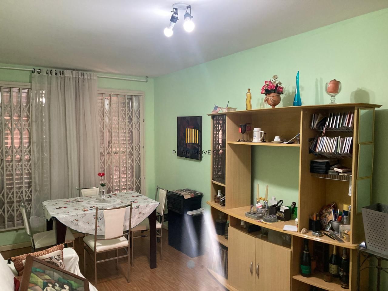 APARTAMENTO 2 DORMITÓRIOS, 60 m2, PRÓXIMO AO ANTIGO ESTÁDIO DO GRÊMIO