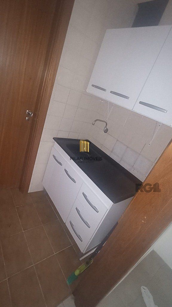 SALA - 41 M² - 1 VAGA -   MENINO DEUS