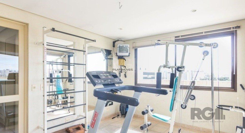 APARTAMENTO - 2 dorms. - 1 vaga - 77,00 m² - MENINO DEUS