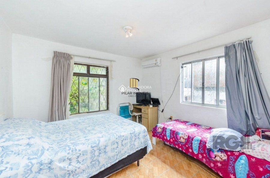 casa -  4 dorm - 3 vagas - 280 m² - Teresópolis