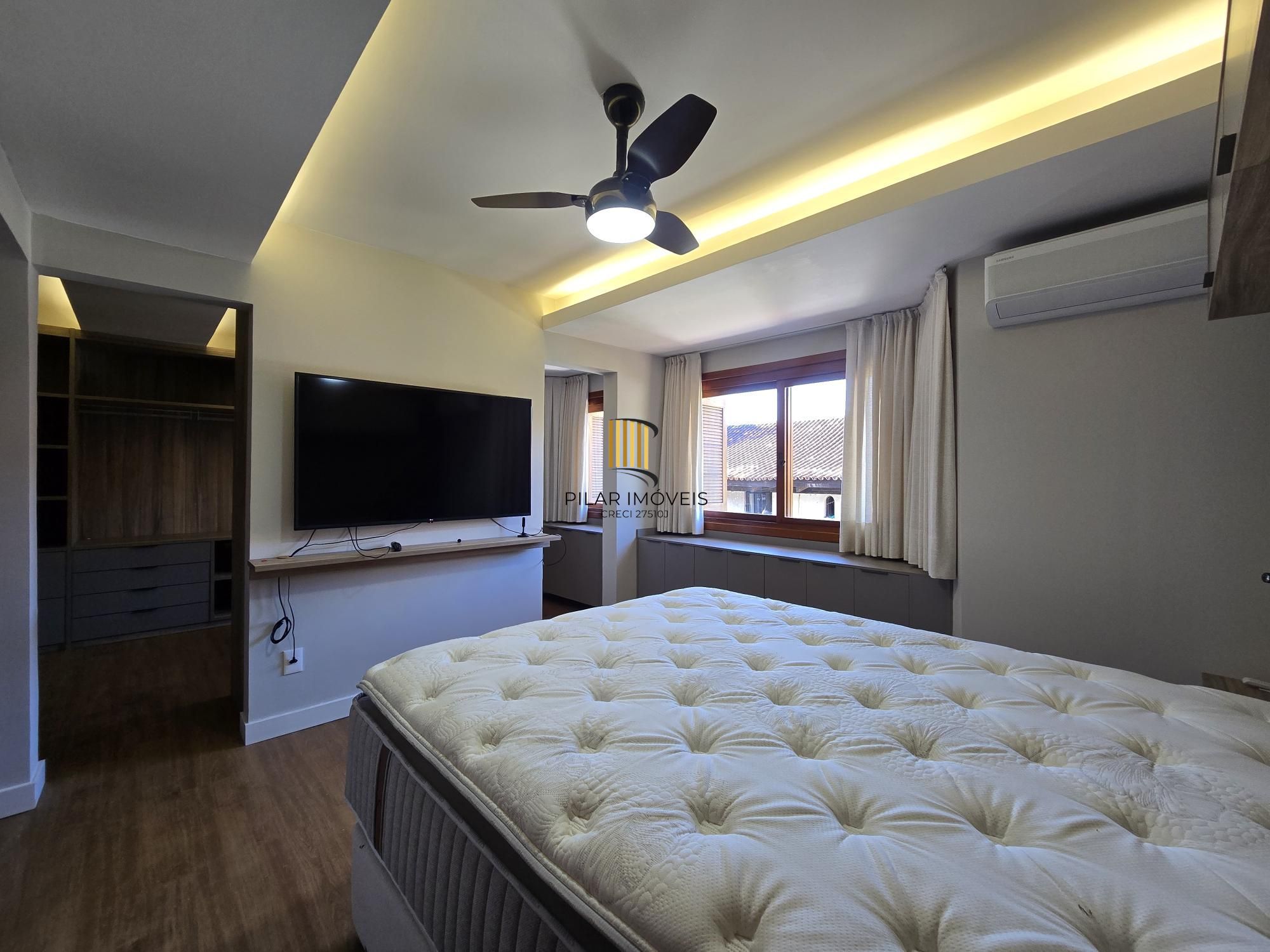 Casa em Condomínio 4 dorms à venda Avenida Taquary, Cristal - Porto Alegre