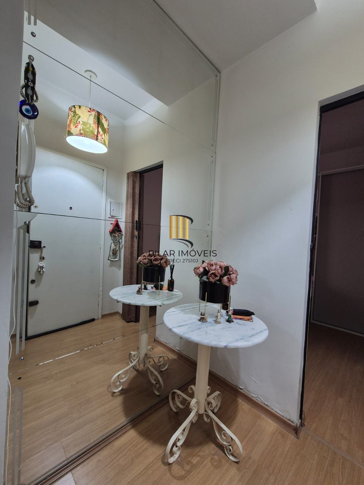 Apto térreo no Menino Deus