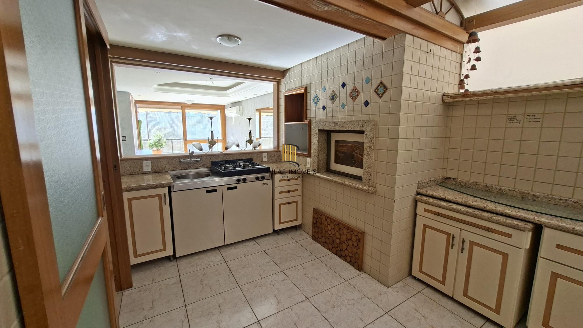 Apartamento 108,72 m² privativos,2 dormitórios, 1 suite, sacada,  garden e churrasqueira, 1 vaga coberta.