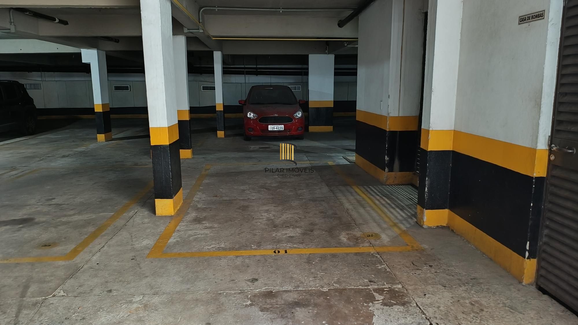 Apartamento 2 dormitórios 1 vaga no Bairro Menino Deus