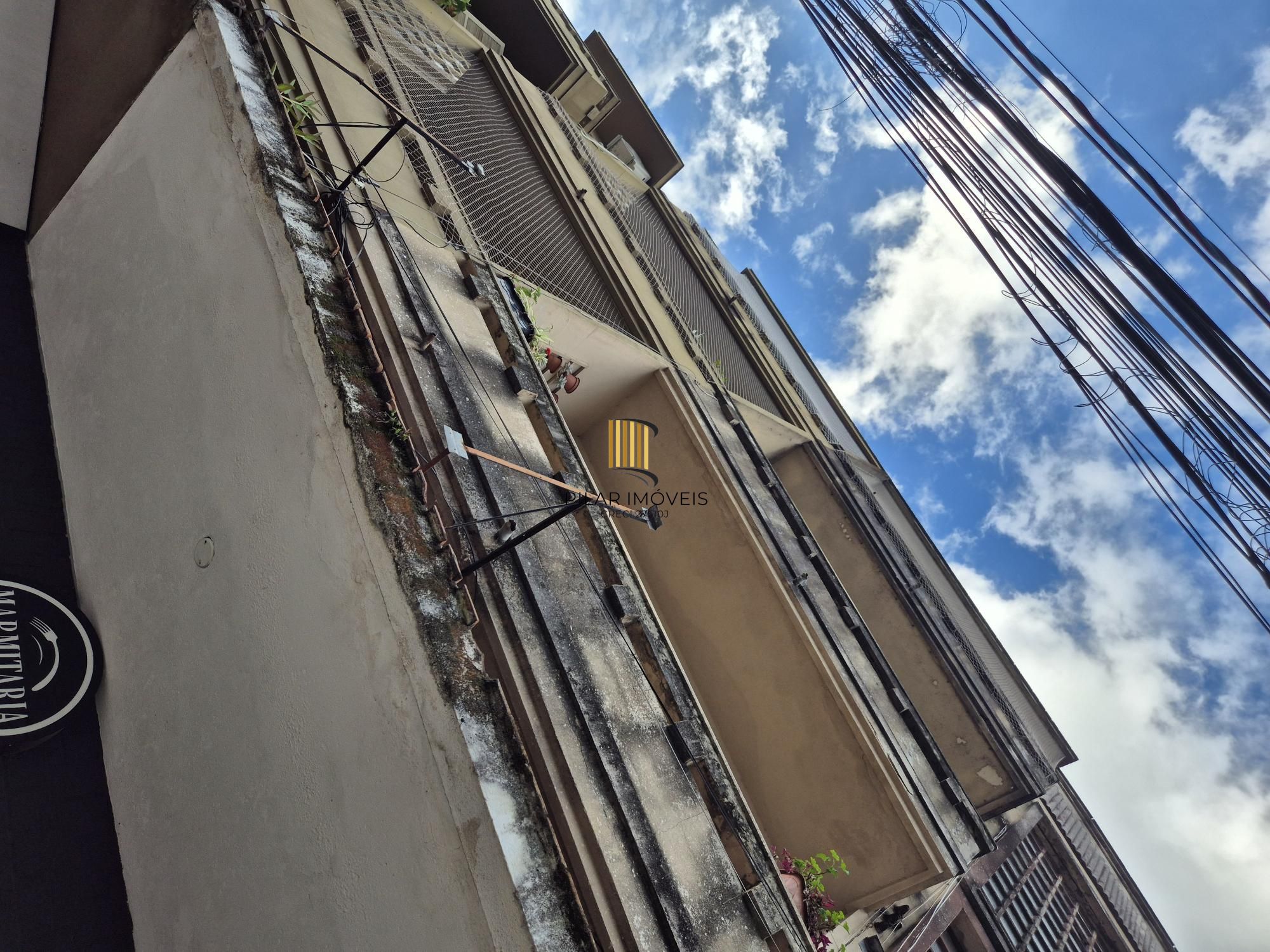 2 Dormitórios em 105m²