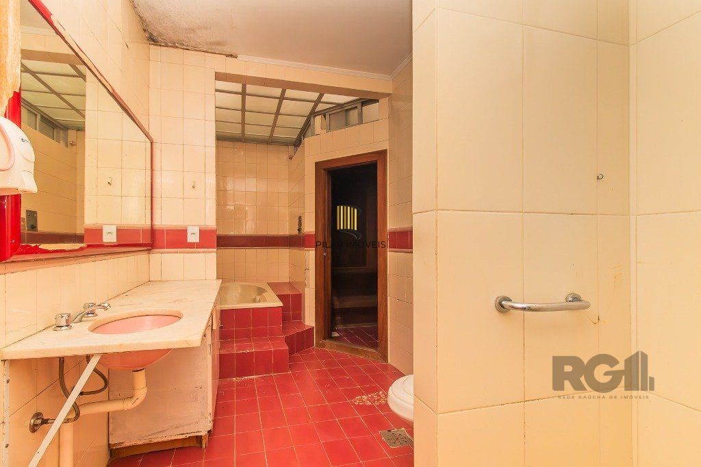 casa - 3 dorms. - 3 vagas - 290 m² - Três Figueiras