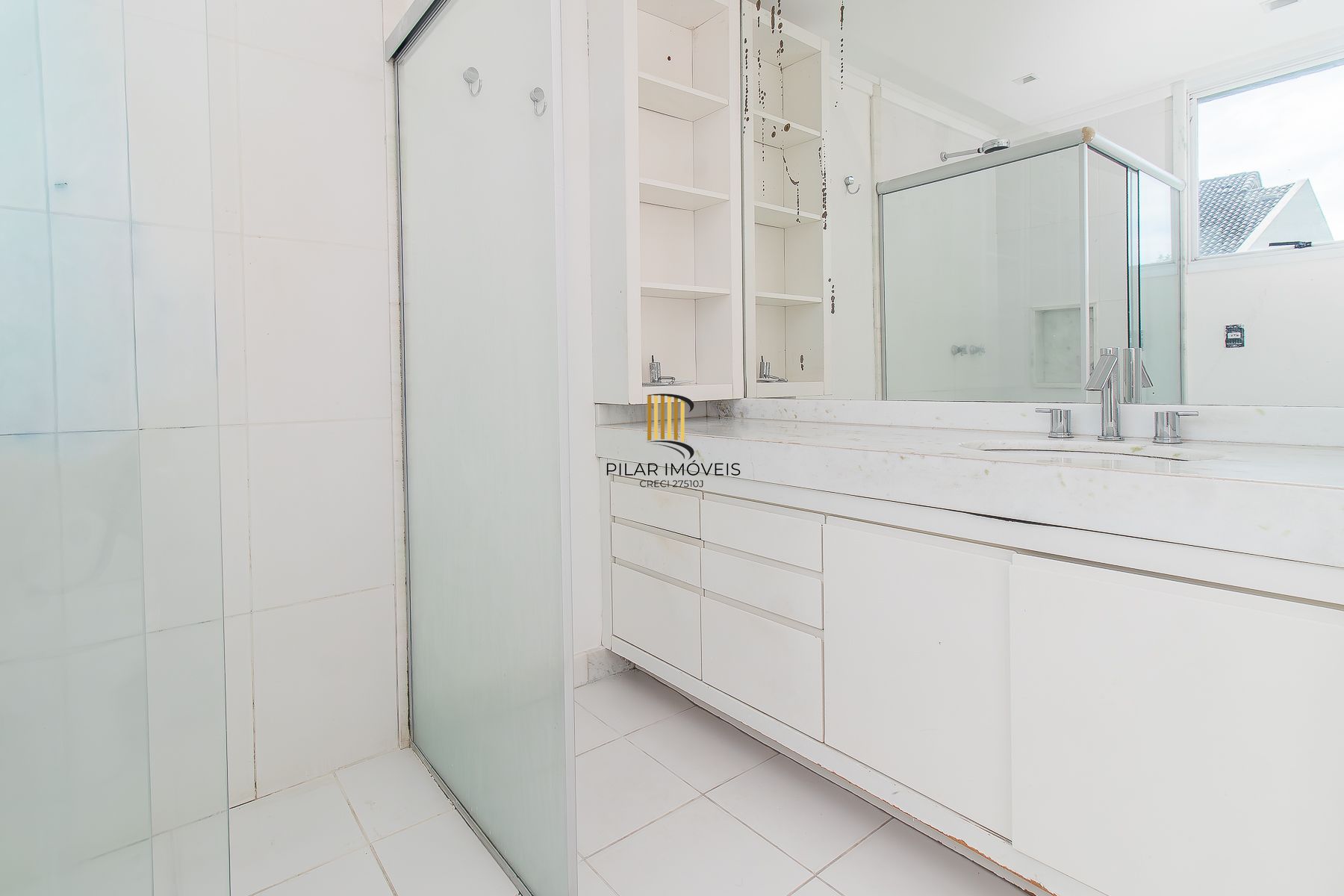 casa 271,84m²em condomínio 3 dormitórios 1 suite 3 vagas