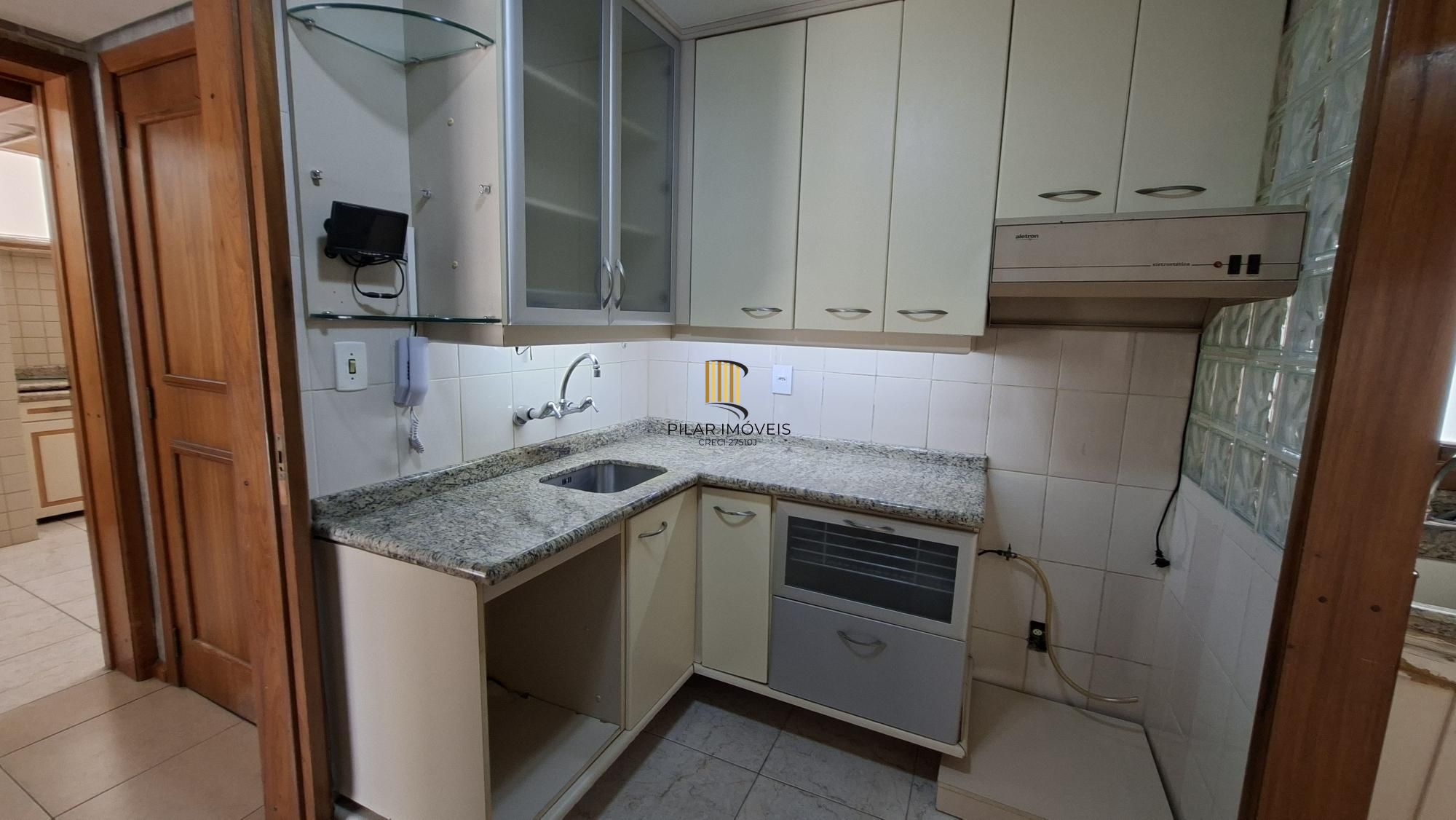 Apartamento 108,72 m² privativos,2 dormitórios, 1 suite, sacada,  garden e churrasqueira, 1 vaga coberta.