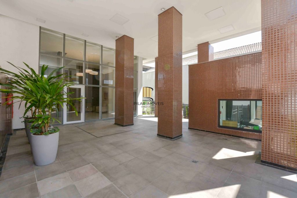 Apartamento 82m² - três dormitórios, suíte, duas vagas de garagem