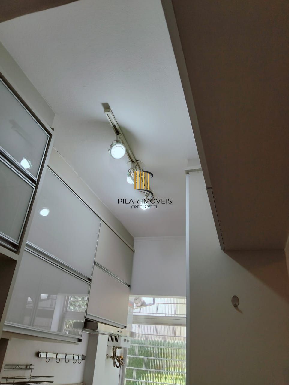 APARTAMENTO - 2 dormitórios - 58,00 m² - AZENHA