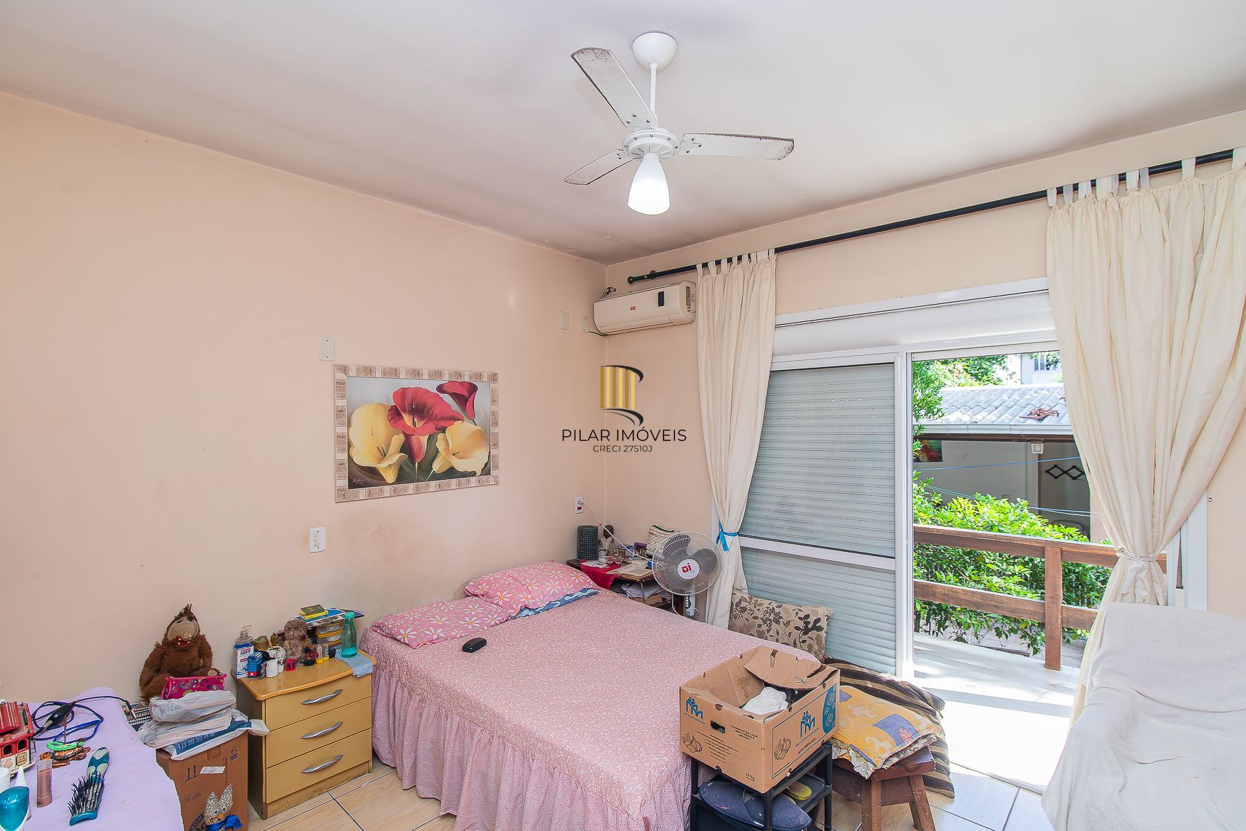 Casa 4 dormitórios - 1 vaga -  330m² Menino Deus